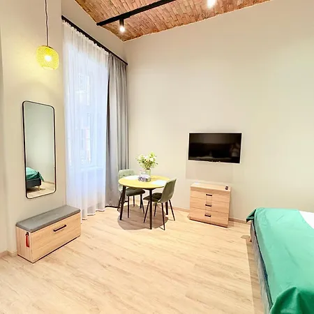 Navi Jozsef Appartamento *