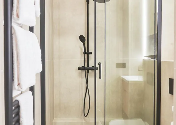 Navi Jozsef Budapesta