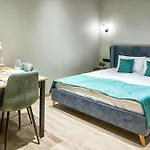 Navi Jozsef * Budapest
